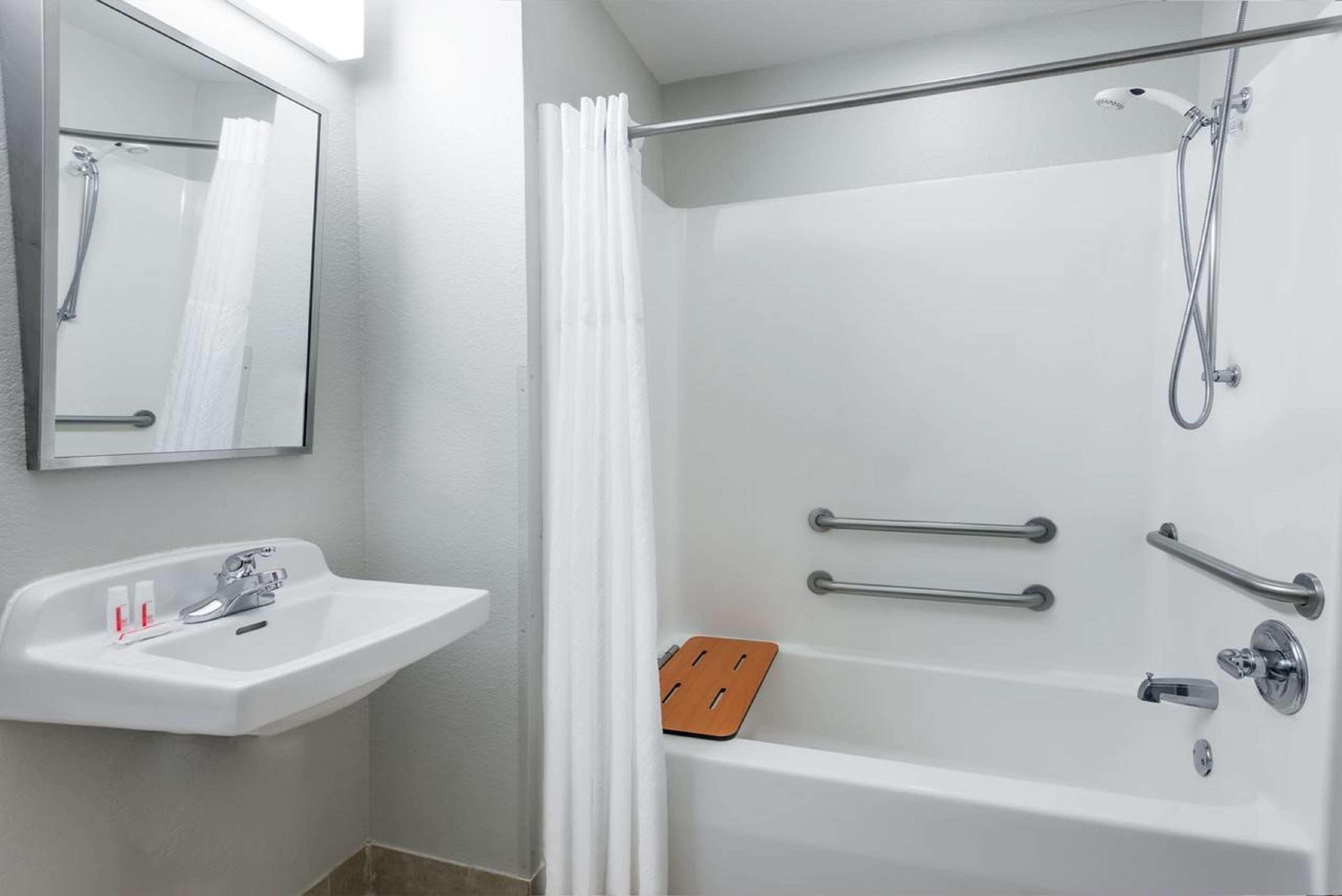 Sonesta Essential Morgantown Otel Dış mekan fotoğraf