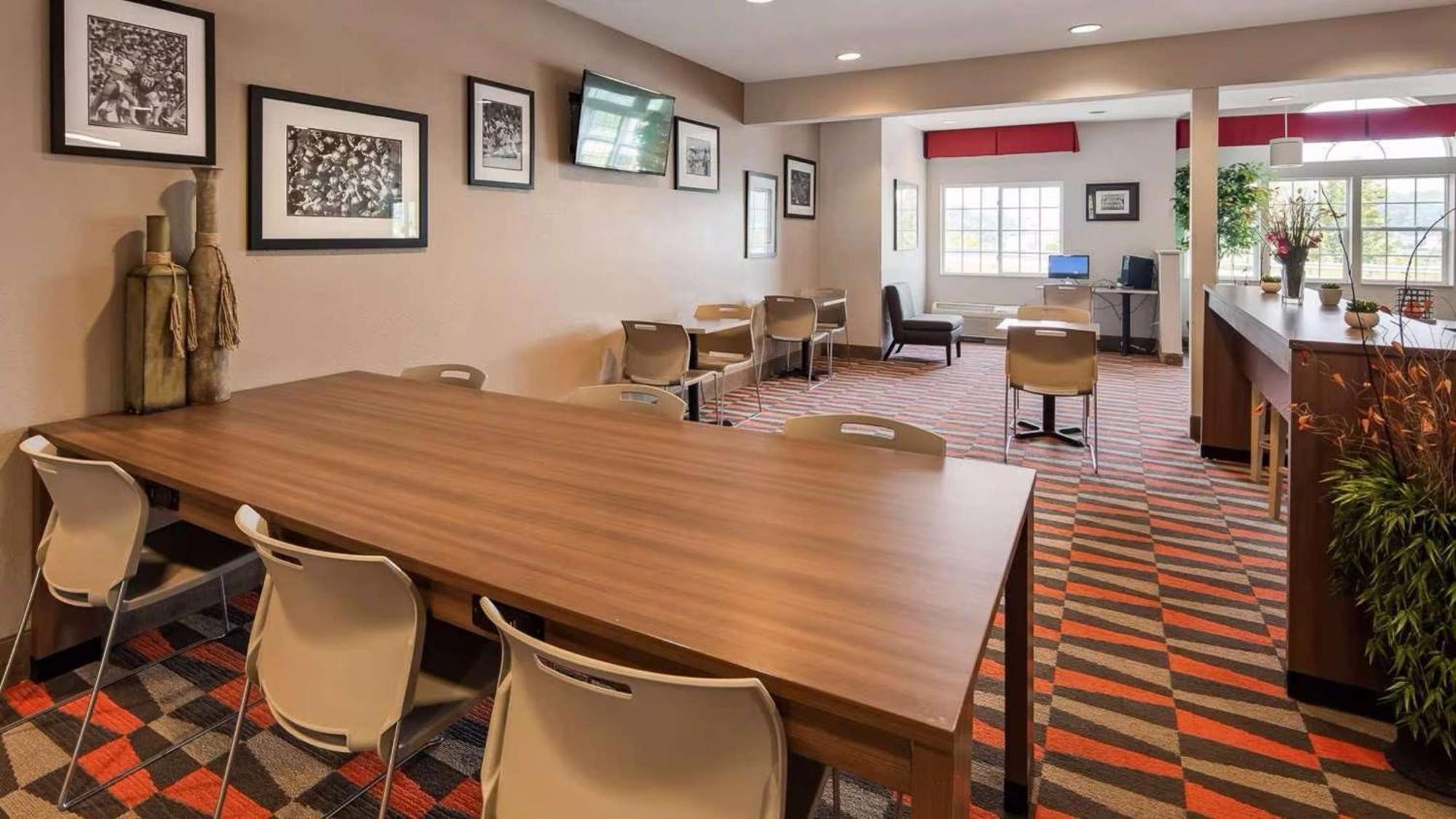 Sonesta Essential Morgantown Otel Dış mekan fotoğraf